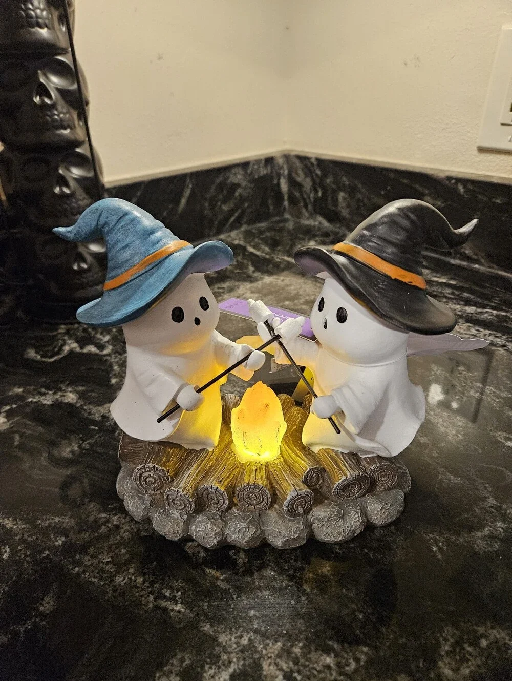 NWT Halloween Ghost Campfire Flickering LED Night Light Spooky Decor